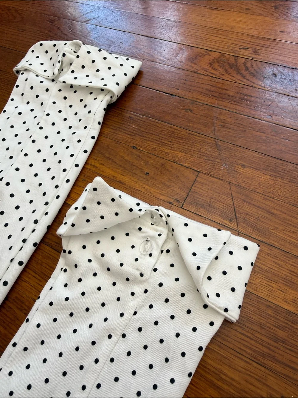 Polka Dot Knee High Cuff Socks